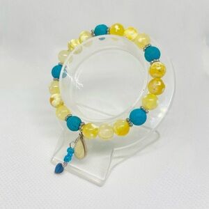 Daisy Chain Dropout - Handmade Gemstone Charm Bracelet